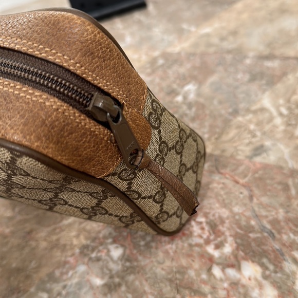 Gucci PVC vintage pouch w fashion chain - Picture 5 of 9